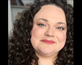 chelsie_headshot